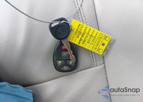 2017 Buick Enclave Leather z USA, uszkodzony, nr VIN 5GAKRBKD2HJ270252